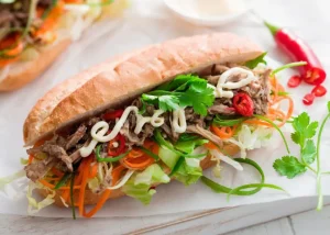 Cách Làm Bánh Mì Kẹp Thịt Heo Chuẩn Vị: Từ Nguyên Liệu Đến Hoàn Thiện
