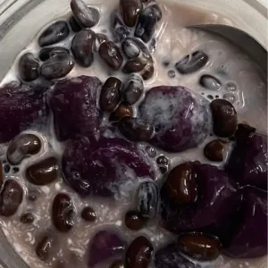 Chè Đậu Đen Khoai Lang