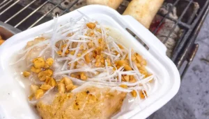 Chuối Nếp Nướng Hàng Đường: Review Chi Tiết Quán Ăn Vặt Nổi Tiếng Phố Cổ