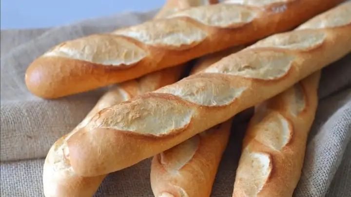 Công Thức Làm Bánh Mì Baguette