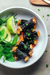 Đậu Phụ Cuốn Rong Biển