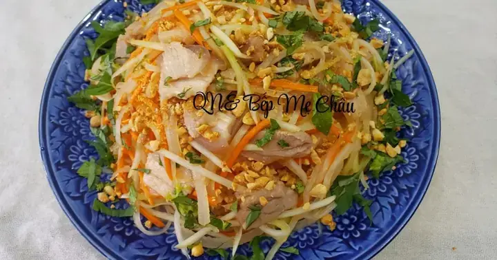 Đu Đủ Xanh Xào Thịt Heo