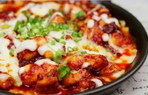 Đánh Giá 10 Quán Gà Nướng Phô Mai Hàn Quốc Tốt Nhất Tại Hà Nội