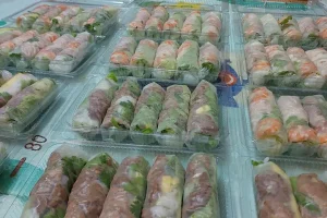 Review Quán Gỏi Cuốn Tôm Thịt 64 Vũ Trọng Phụng Hà Nội