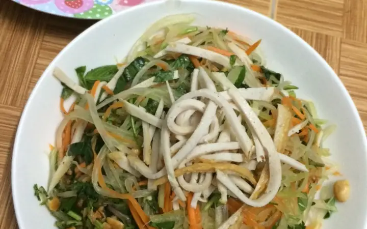 Gỏi Đu Đủ Cà Rốt Chả – Công Thức Đơn Giản, Đậm Đà Hương Vị Việt