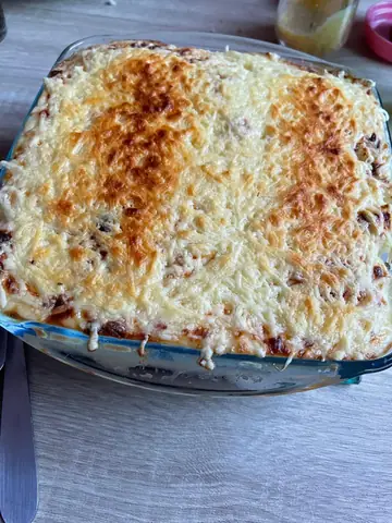 Cách Làm Gratin Khoai Tây Thịt Băm Bông Cải Chuẩn Vị