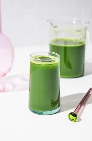 Cách Làm Green Juice Bằng Máy Xay Tại Nhà: Đơn Giản, Không Cần Máy Ép