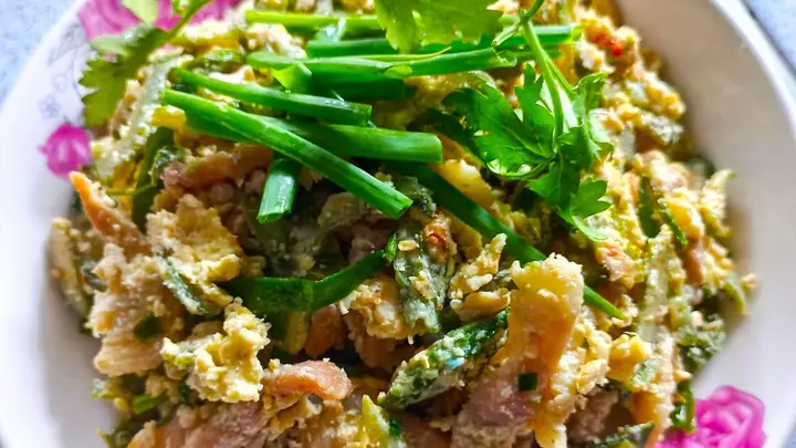 Khổ Qua Rừng Xào Trứng: Công Thức Vàng Cho Bữa Cơm Gia Đình
