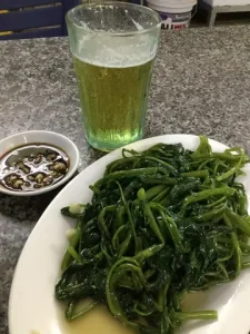 空 芯 菜 ベトナム 語
