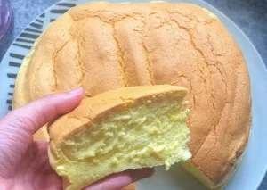 Làm Bánh Không Cần Máy Đánh Trứng