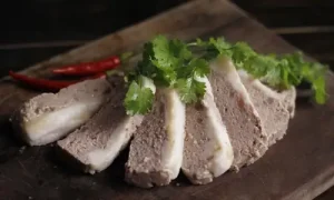 Lam Pate Nhu The Nao