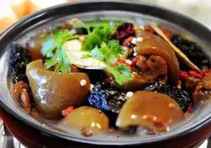 Lòng Bò Hầm Thuốc Bắc