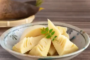 Hướng Dẫn Chi Tiết: Luộc Măng Bao Nhiêu Phút Để Giòn, Thơm Và An Toàn