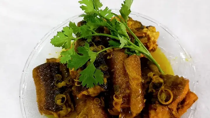 Lươn Xào Nghệ Cho Bé