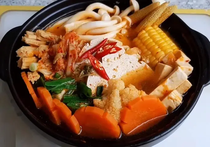 Mì Cay Hàn Quốc Chay
