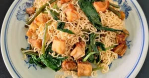 Mì Tôm Xào Với Gì Thì Ngon