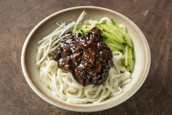 Mì Tương Đen Trung Quốc