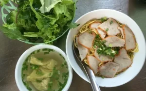 Đánh Giá Chi Tiết Quán Ăn Mì Xíu Ngô Gia Tự Đà Nẵng