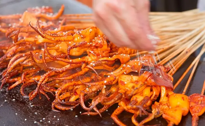 Top 10 Món Ăn Vặt Trung Quốc Ngon Nhất Đường Phố