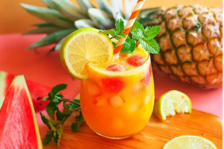 Nước Ép Dưa Hấu Và Thơm