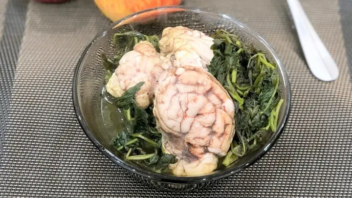 Óc Bò Hầm Ngải Cứu