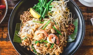 Pad Thái Là Món Gì? Tất Tần Tật Từ Lịch Sử Đến Cách Nấu