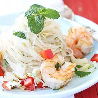 Salad Miến Tôm Kiểu Thái: Công Thức Chi Tiết & Mẹo Nấu Hoàn Hảo