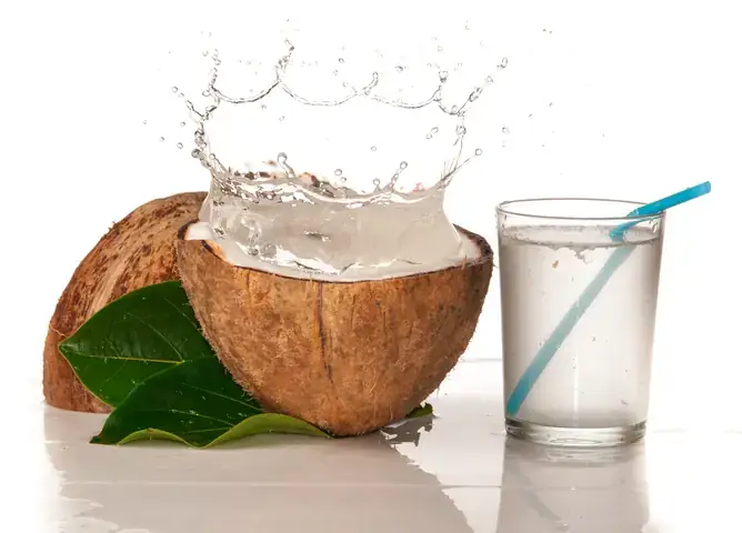 Sau Sinh Có Nên Ăn Cùi Dừa Không? Cẩm Nang Toàn Tập Cho Mẹ Bỉm Sữa