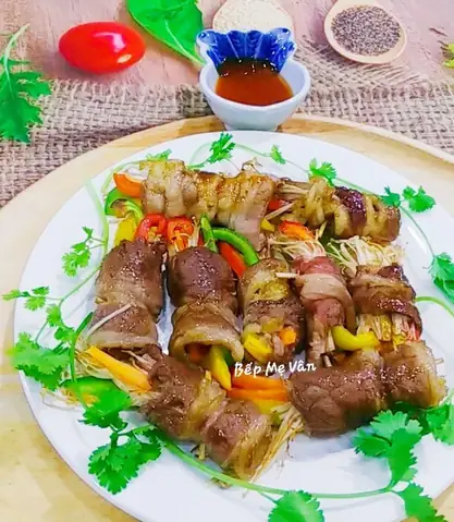 Thịt Ba Chỉ Cuộn Rau Củ Nướng