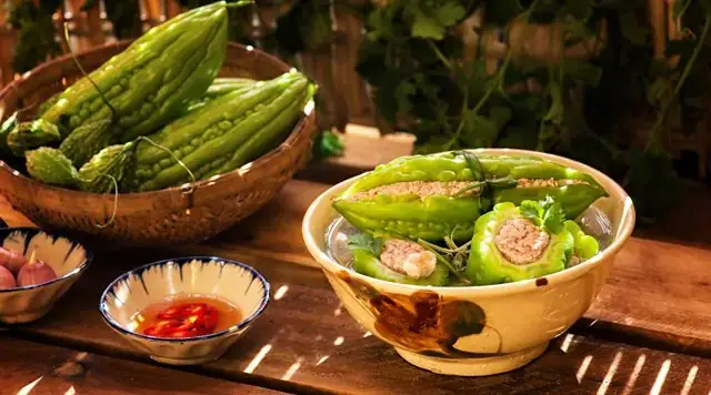 Khổ Qua Nhồi Thịt: Hướng Dẫn Chi Tiết Từ A Đến Z Để Đạt Độ Chín Hoàn Hảo