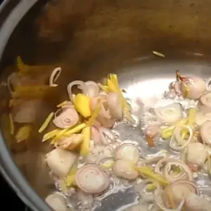 Hướng Dẫn Chi Tiết Cách Nấu Canh Trứng Cá Cà Chua Thơm Ngon