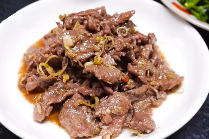 Cách Ướp Thịt Bò Xào Mềm Ngọt, Thấm Đậm Vị Chuẩn Nhà Hàng
