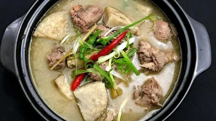Cách Làm Vịt Nấu Chao Miền Bắc: Bí Quyết Hương Vị Thanh Đạm, Đậm Đà