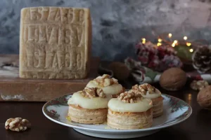 Vol Au Vent Al Formaggio E Noci